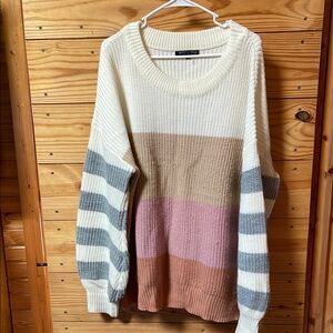 Wild Fable Cream and Pink Crew Neck Sweater